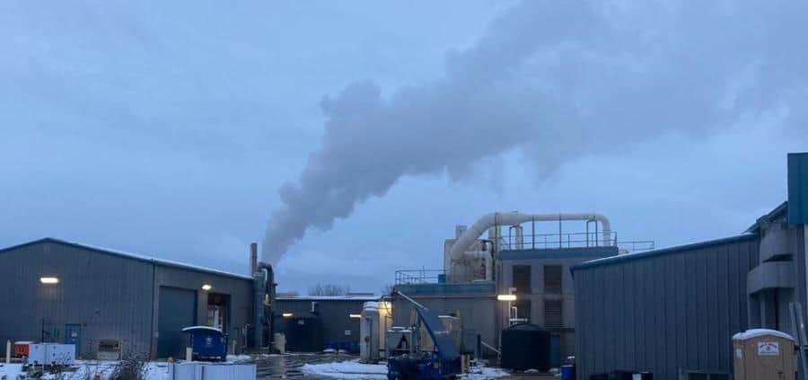 Research Finds Way To Scrub Carbon Dioxide From Factory Emissions Make