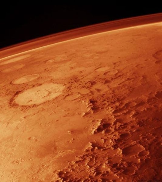 Surface of Mars an unlikely place for life after 600 million year drought,