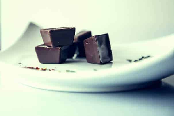 Study strengthens case for heart benefit in chocolate