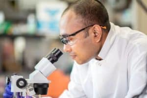 Abhishek Jain and his team at Texas A&M are collaborating with researchers at MD Anderson Cancer Center and Rice University to develop and test their new microdevice, the ovarian tumor microenvironment-chip.