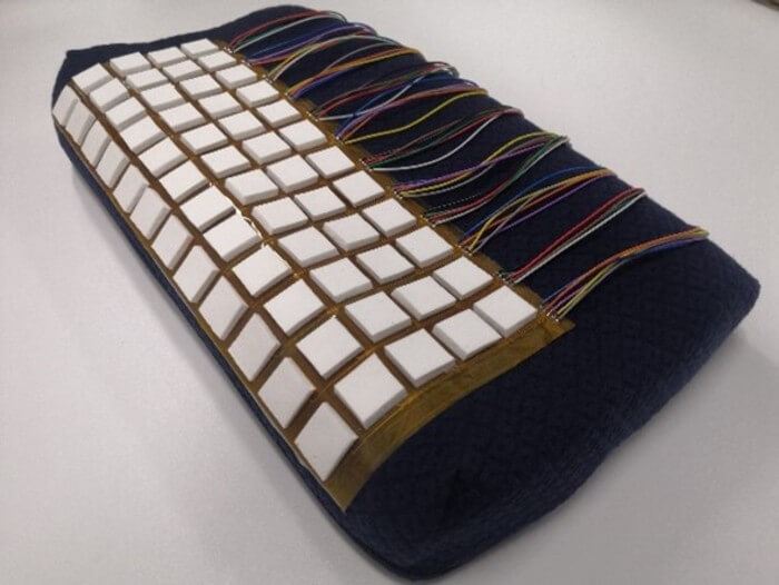 This self-powering smart pillow can track the position and motion of the head during sleep.
