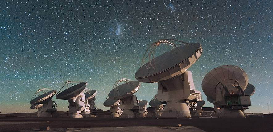 The Atacama Large Millimeter/submillimeter Array (ALMA) by night Credit: ESO/C. Malin