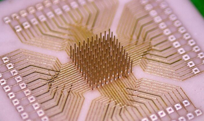 A fully customizable, 3D nano-printed, ultra-high-density microelectrode array