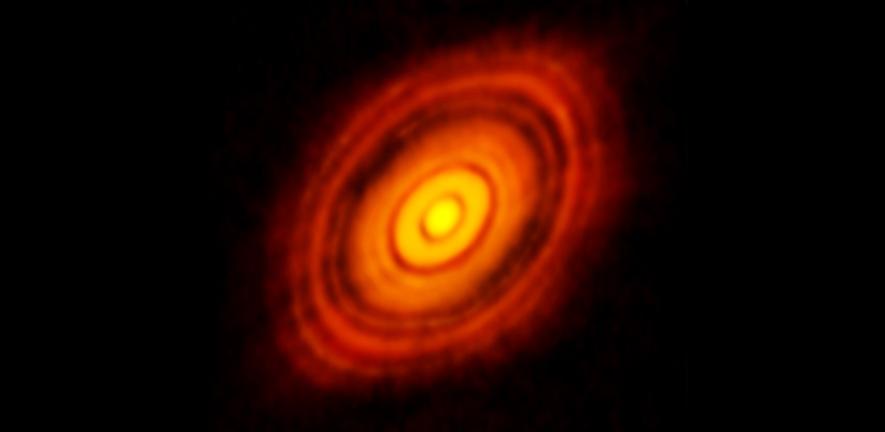  ALMA (ESO/NAOJ/NRAO)