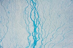 Rivers of meltwater (Greenland's ice sheet)