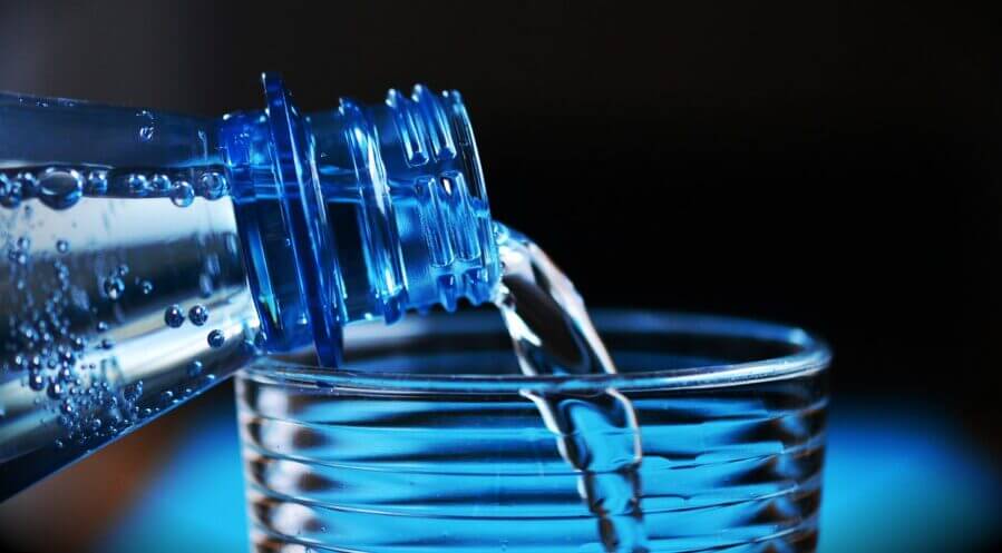 Bottle of water. Pixabay