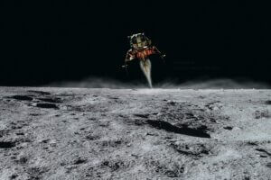 Space capsule landing on the Moon. Pixabay