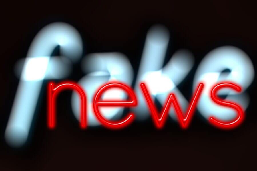 Fake news illustration. Pixabay