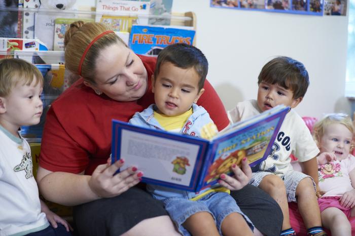 Interestingly, researchers did not find any differences between mothers and fathers. Until now, literature on differences between fathers’ and mothers’ talk to their children has been scant with mixed findings and heavily reliant on samples in the United States.