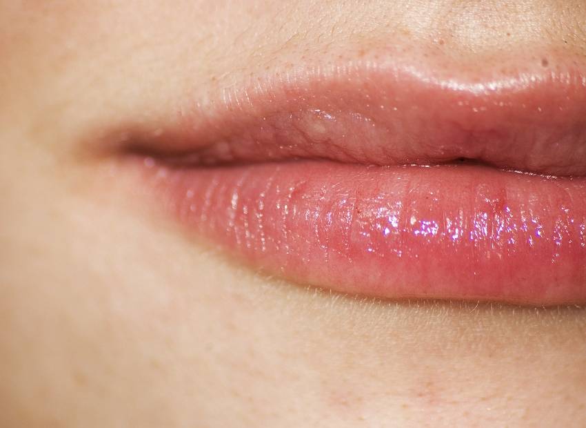 close up of woman's lips