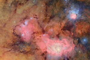 Trifid nebula (top right) and the Lagoon nebula