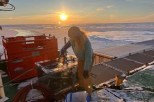 Measurements of nitrogen fixation in the Arctic Ocean aboard RV Polarstern (photo: Rebecca Duncan)