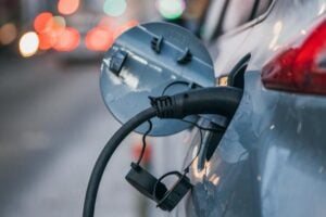 Smart AI charging can extend electric car battery life by 23 percent – ​​without increasing charging time. Photo: Ivan Radic | CC BY 2 0