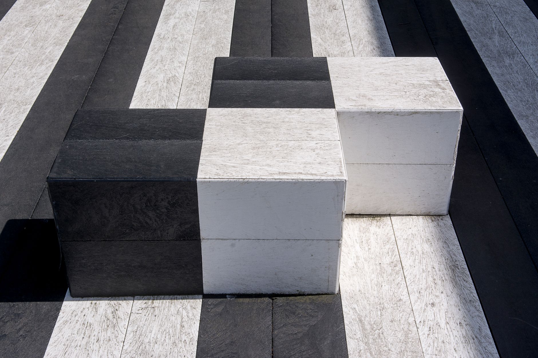 Black-and-white geometric steps