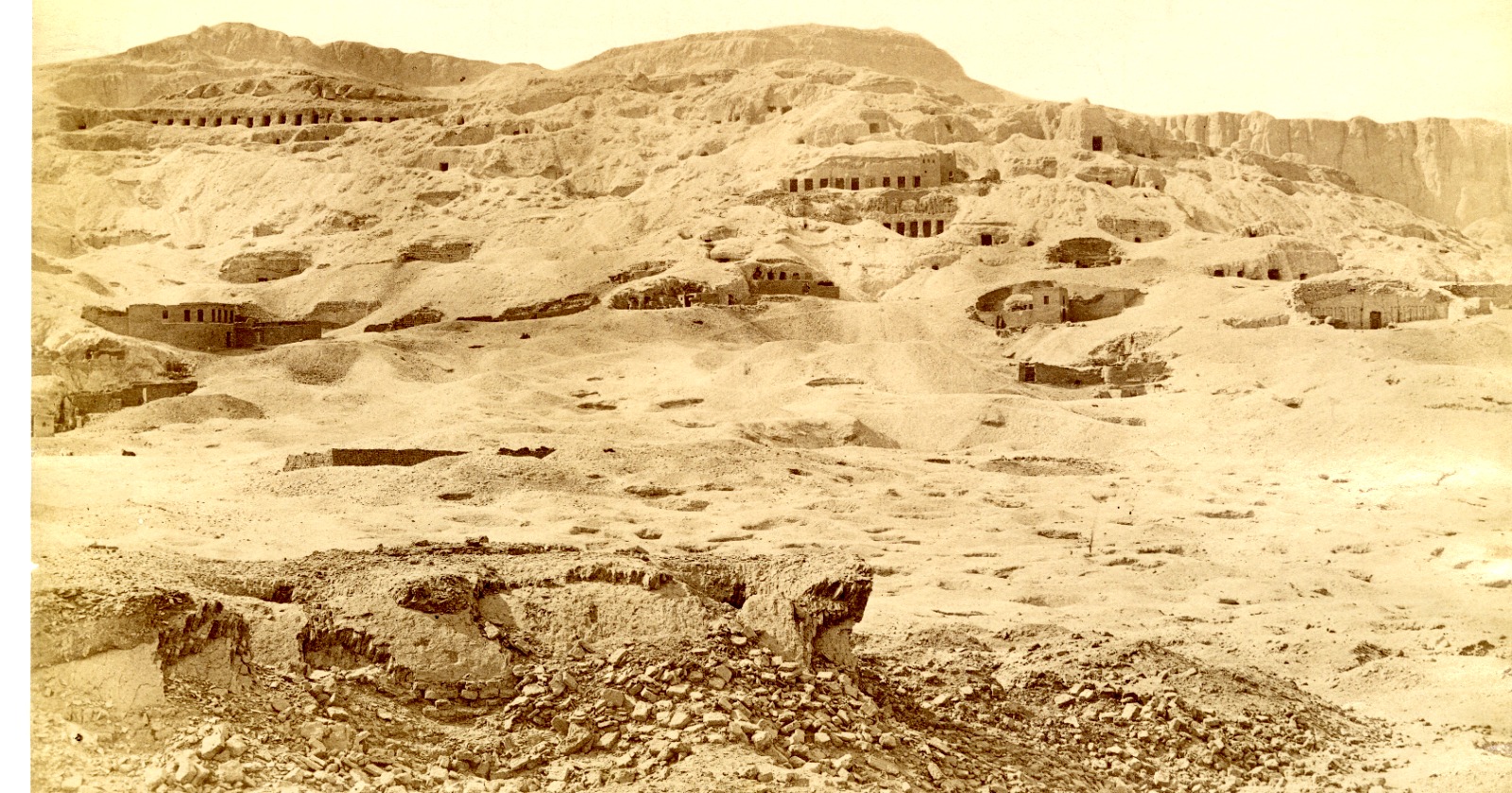 Sixteen mummified people and a mummified canid accumulated in a single Egyptian side chamber just over five metres long over at least three centuries, and the coffins that structured the earliest burials had stopped appearing entirely by the last ones