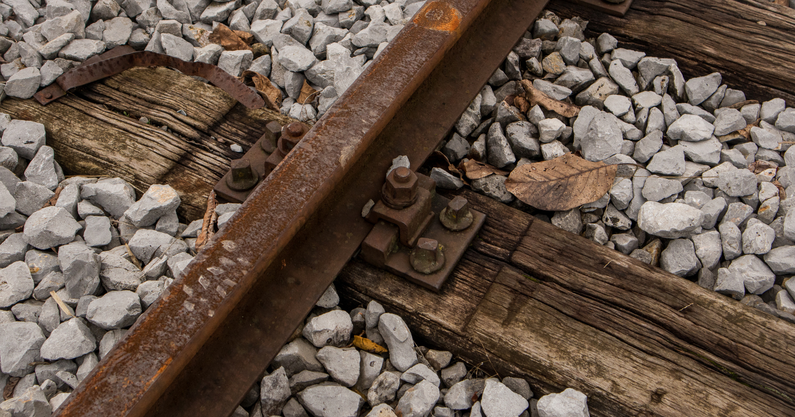 In June 2019, Metro Trains laid dark gray sleepers into the track beside platform two at Richmond station in Melbourne, each one 85 percent recycled plastic. Every kilometer of track built that way locks up 64 metric tons of polystyrene, cotton bale wrap, vineyard covers and mining pipe that would otherwise go to landfill.